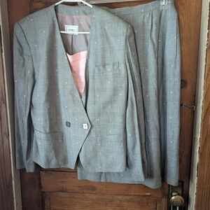 Gallery Gray Collarless Blazer with Modern Silhouette